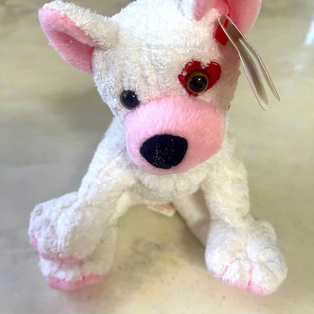TY BEANIE BABIES Adorable Color: White